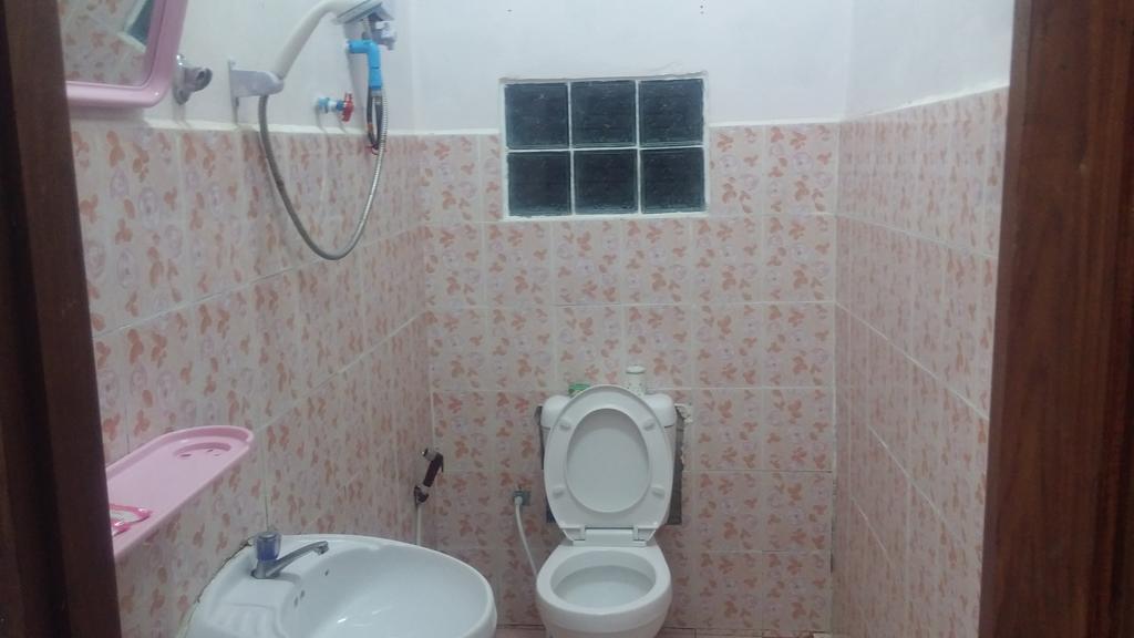 Muang Pakbèng Phonephithak Guesthouse מראה חיצוני תמונה